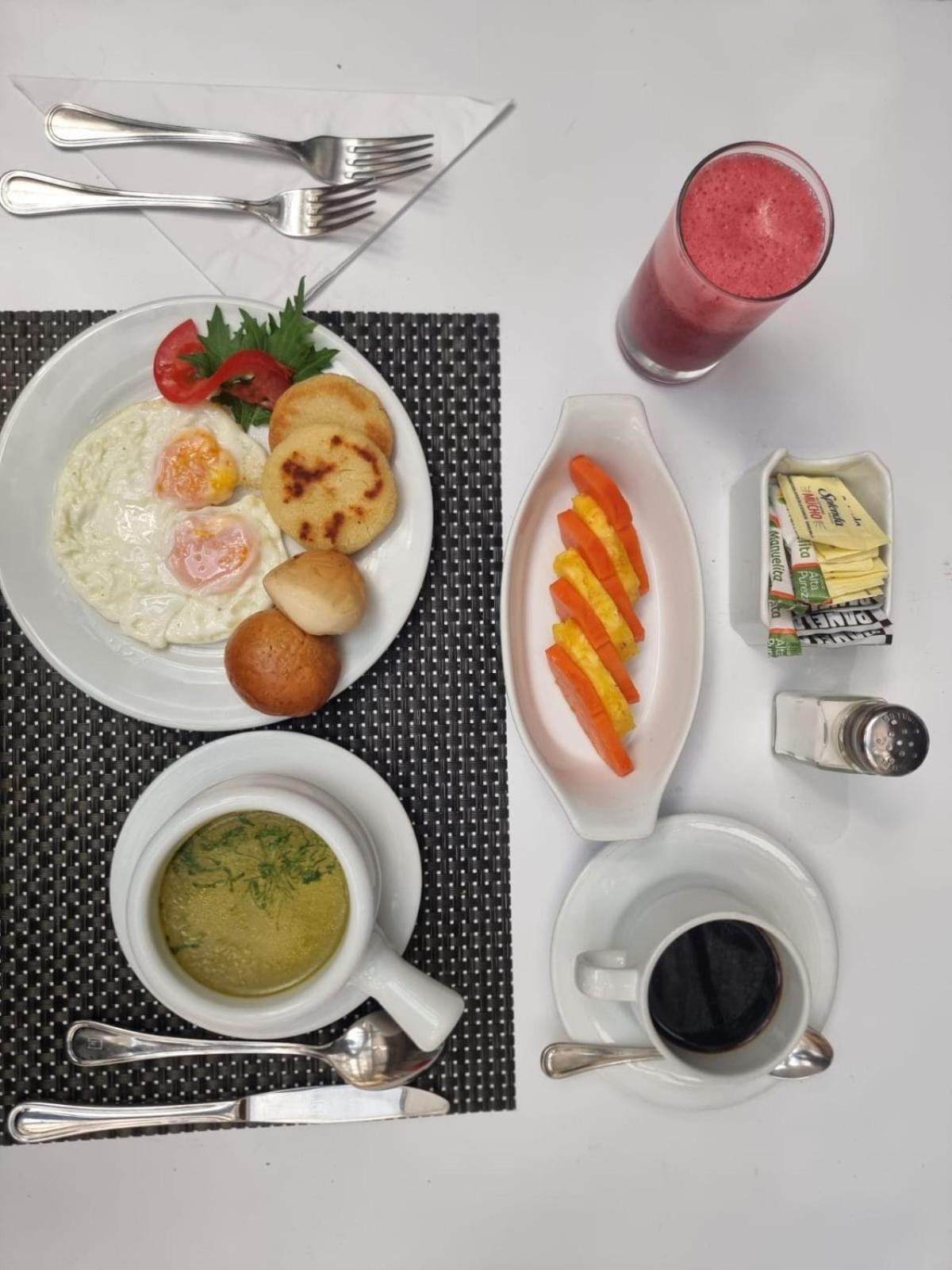 Hotel Vintage ボゴタ エクステリア 写真
